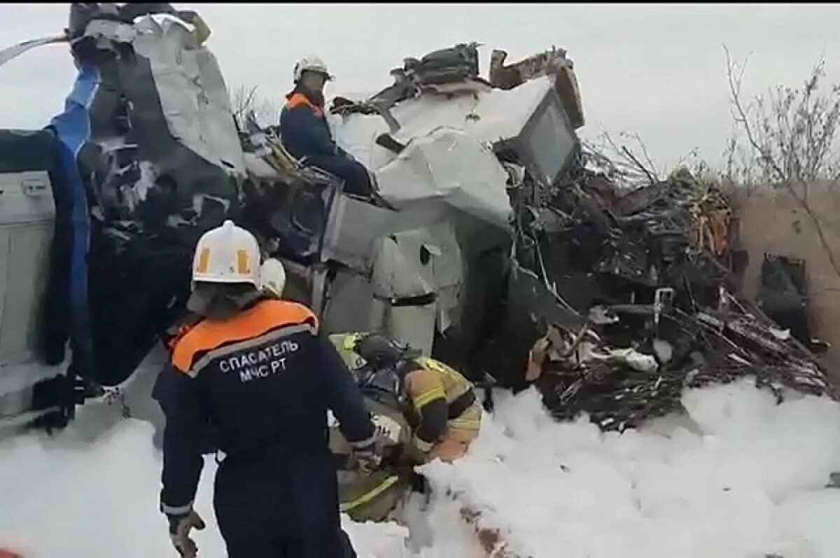 Список погибших в крокусе сегодня 130 человек. Место крушения самолёта l-410 Мензелинск. Катастрофа л410 в Мензелинске. Катастрофа l-410 под Мензелинском.