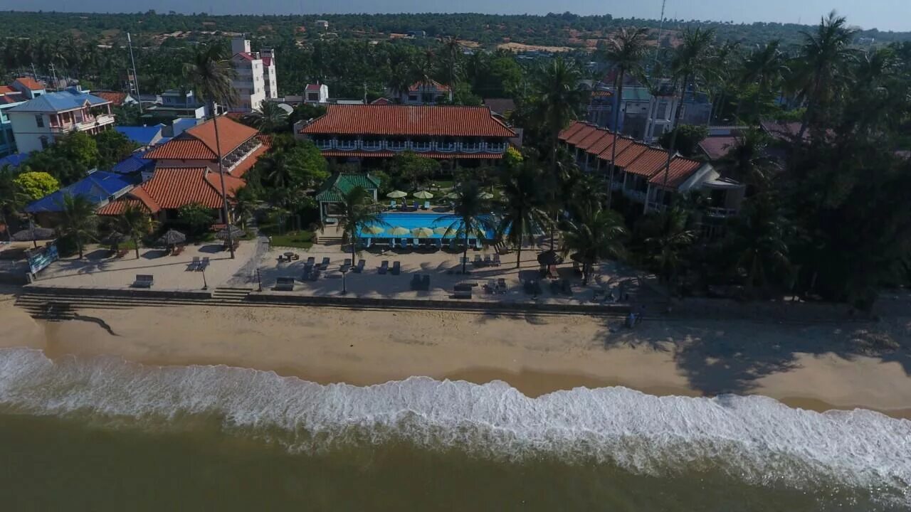 Dynasty muine beach. Dynasty muine beach. Ocean valley 2* вьетнам. Dynasty mui ne beach resort 3 вьетнам фантьет. Dynasty mui ne beach resort 3*.