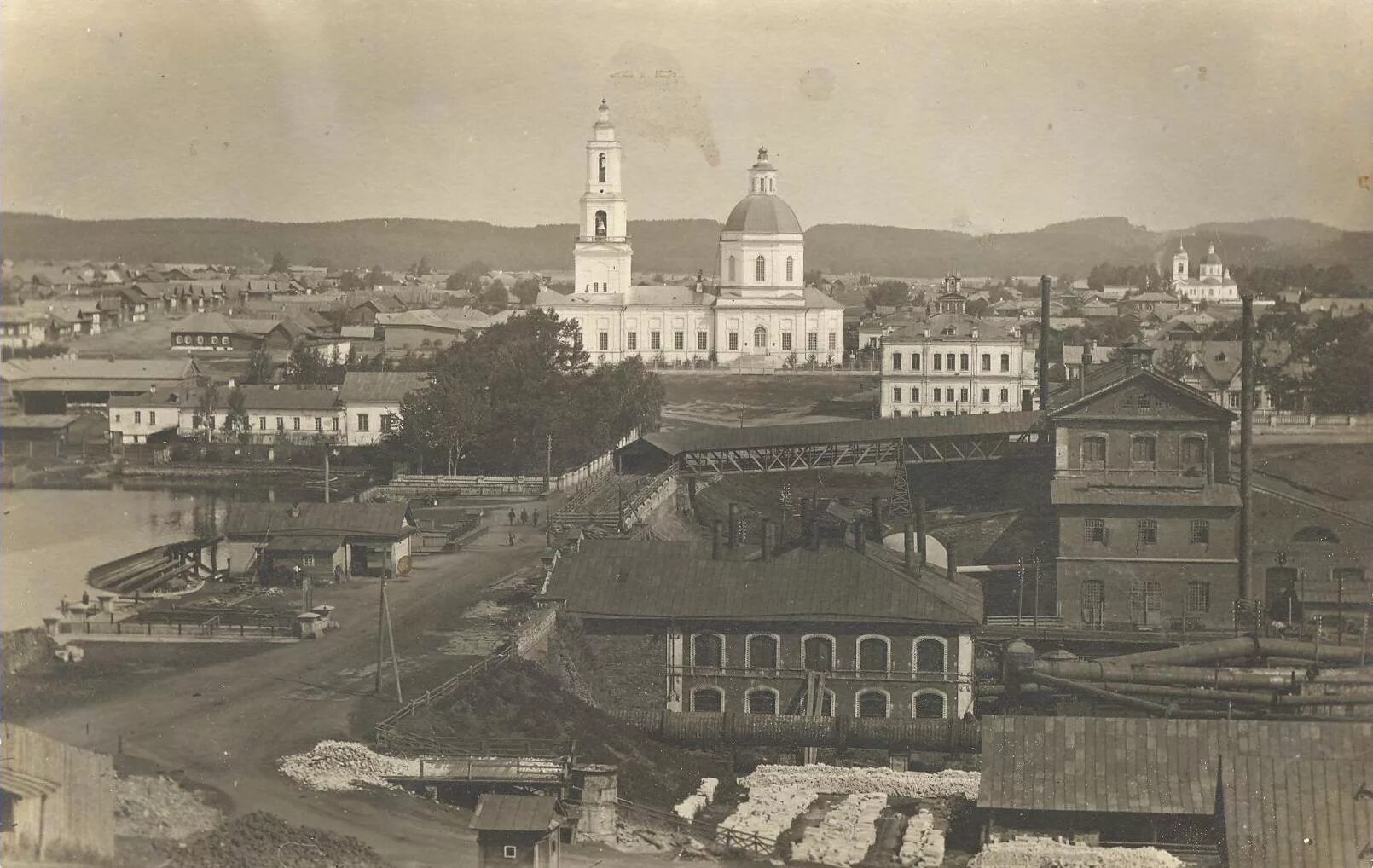 Год основания свердловской области. Сысертский завод 19 век. Сысерть 1879 год. Сысертский железоделательный завод.