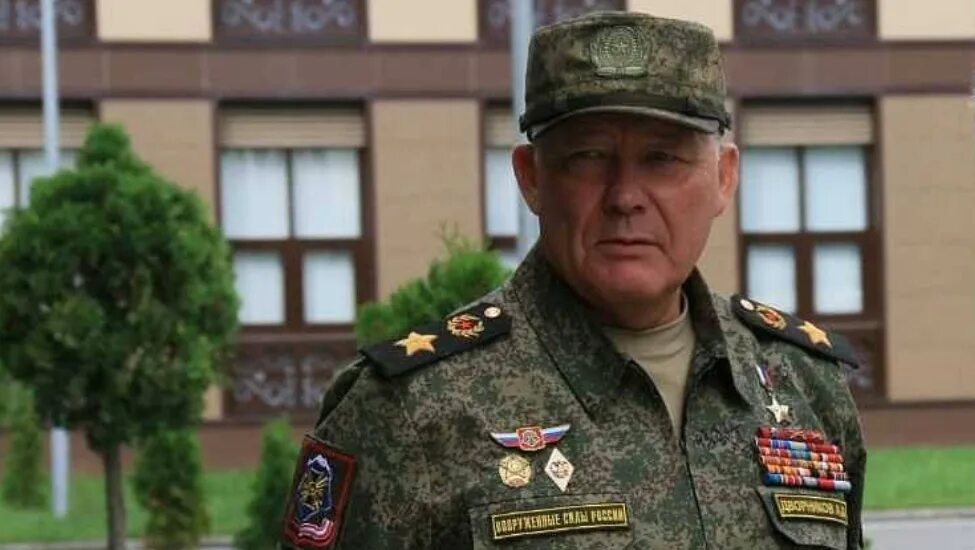 Командующий спецопераций. Александр дворников командующий на украине. генерал дворников 2025. генерал армии александр дворников. дворников командующий войсками южного военного округа.