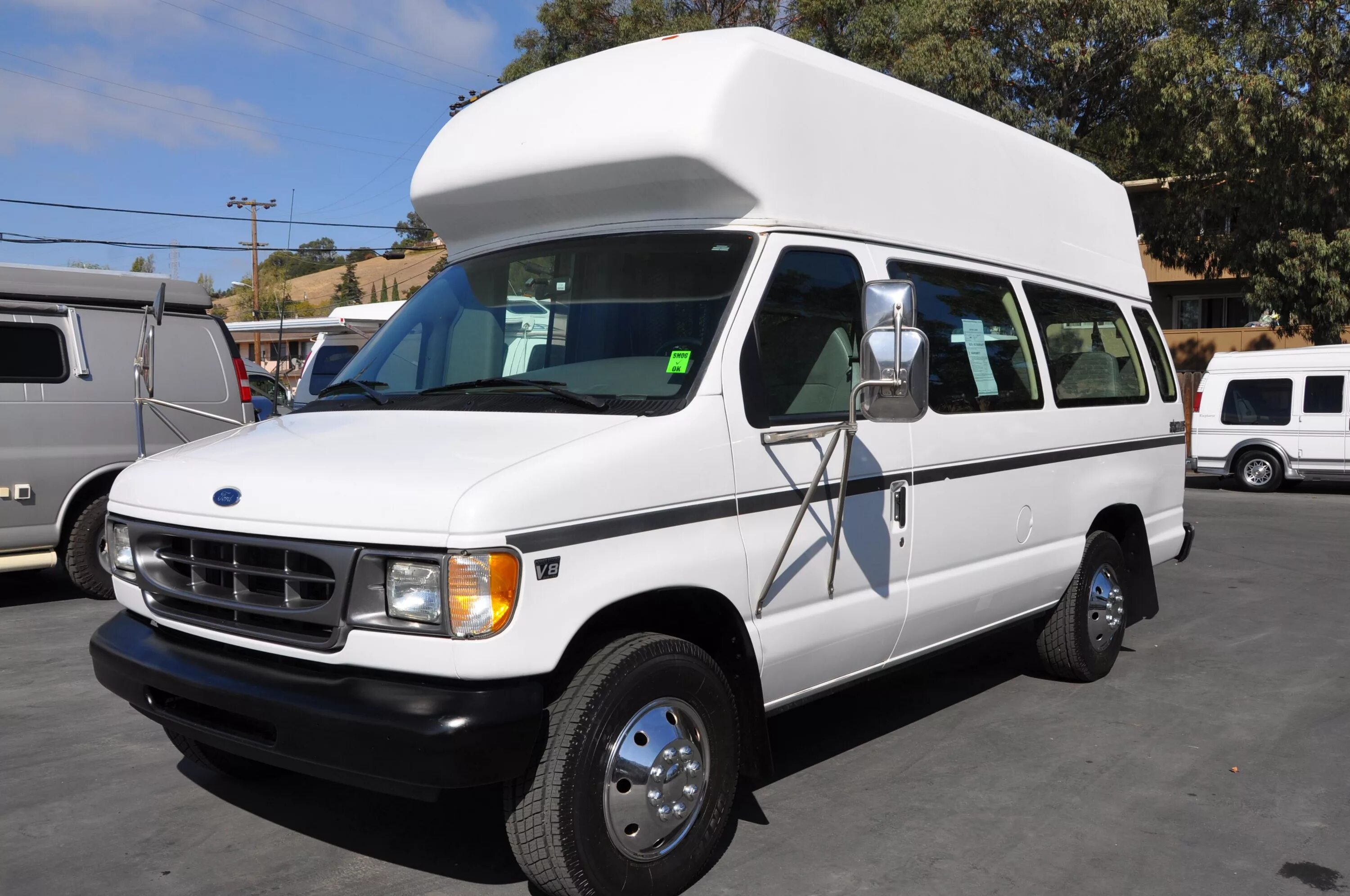 Форд эконолайн купить. Ford Econoline Cargo. Ford Econoline e350. E 350 Econoline e350 Ford. Форд e 350 2001.