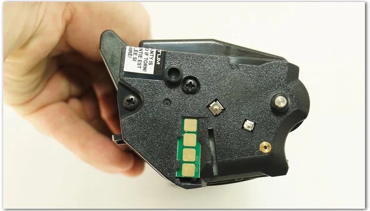 Заправка картриджа pantum m6500. Картридж для принтера пантум м6500. Пантум принтер заправляется картридж. Как поменять чип на картридже pantum. Пантум м6500 картридж.