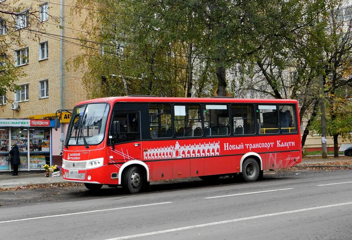 Автобусы калуга сайт. ПАЗ 320414 Калуга. Калужский троллейбус автобус. Калужский троллейбус красный автобус. Новые автобусы в Калуге.