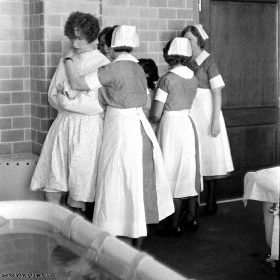 Психиатрическая больница 20 века. Психиатрическая больница 19 века. Севан психиатрическая больница. Дэвид розенхан эксперимент. Посёлок матросы психиатрическая больница.