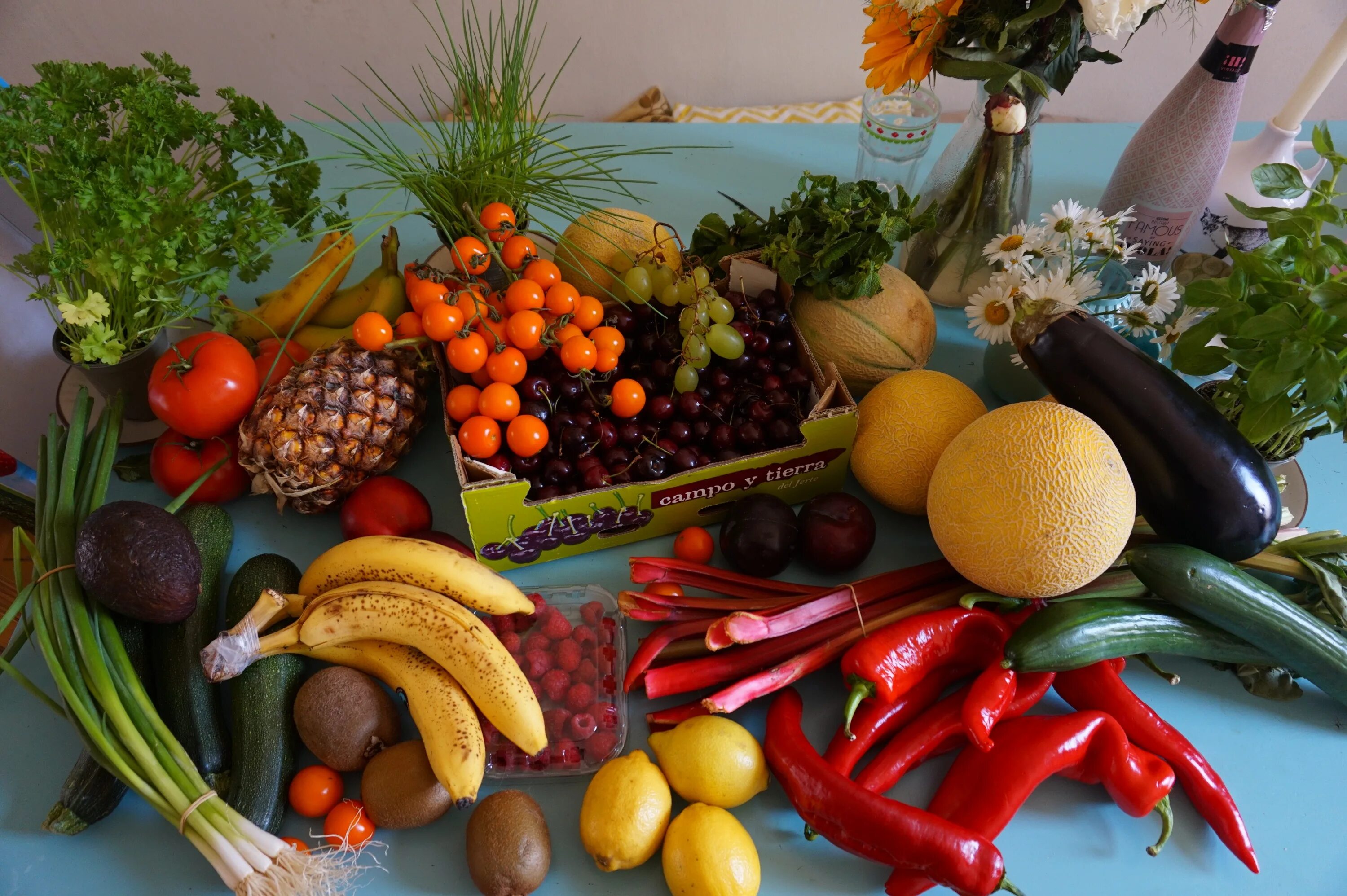 Овощи и фрукты. Продукты овощи. Еда фрукты и овощи. Здоровое питание фрукты. Пища замечать