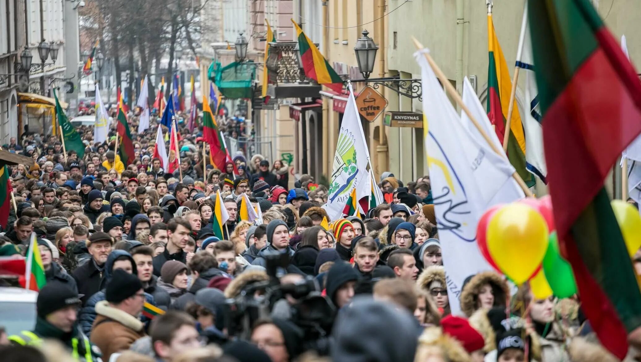 Литва население 2024. Жители Литвы. Население Литвы. Литовские люди. Литовцы политики.