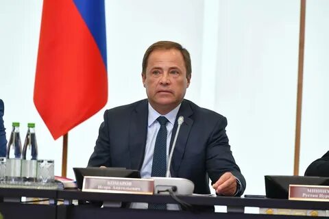 Комарову полпред