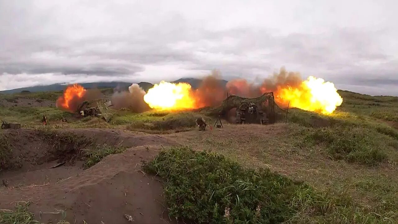 Военный полигон. Артиллеристы. Восток 2022 учения Сергеевский полигон.