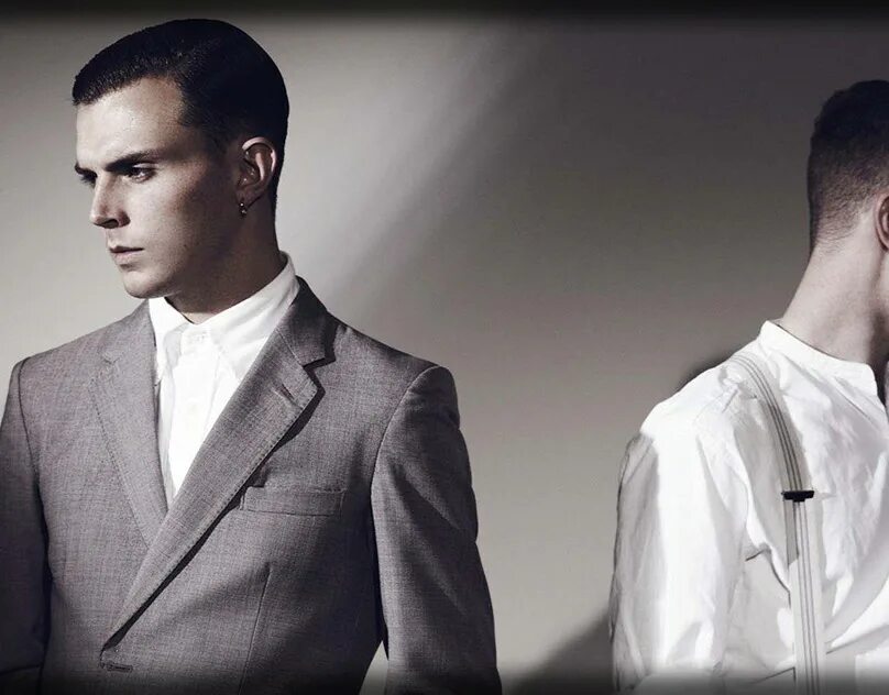 Hurts take. Тео Хатчкрафт wonderful Life. Hurts 2005. Hurts обложки.