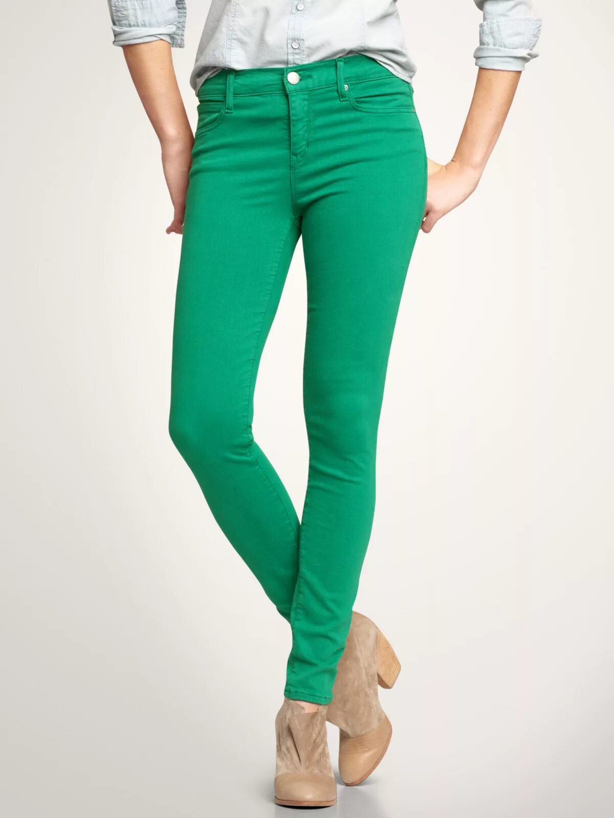 Джинса зеленая купить. Джон Девин зеленые джинсы. Брюки Бифри зеленые скинни. Брюки Mango Basics изумрудно-зелёные. Mango Kaia зеленые джинсы.