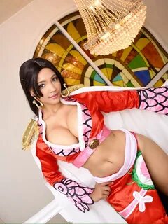 骑 士 屋 美 女 套 图. Pattie Cosplay Boa... 所 有 资 源 均 收 集 至 网 络.如 有 侵 权.告 知 删 除. 