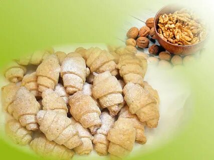 Рогалики с орехами