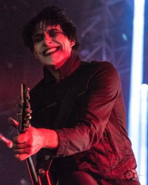 Tyler bates joel j richard. Tyler bates joel j richard