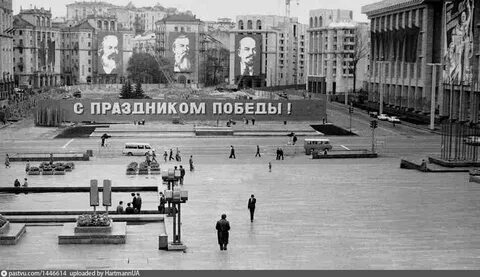 Октябрьская площадь 4
