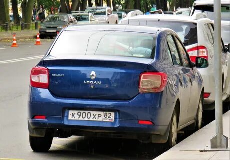 Renault 82