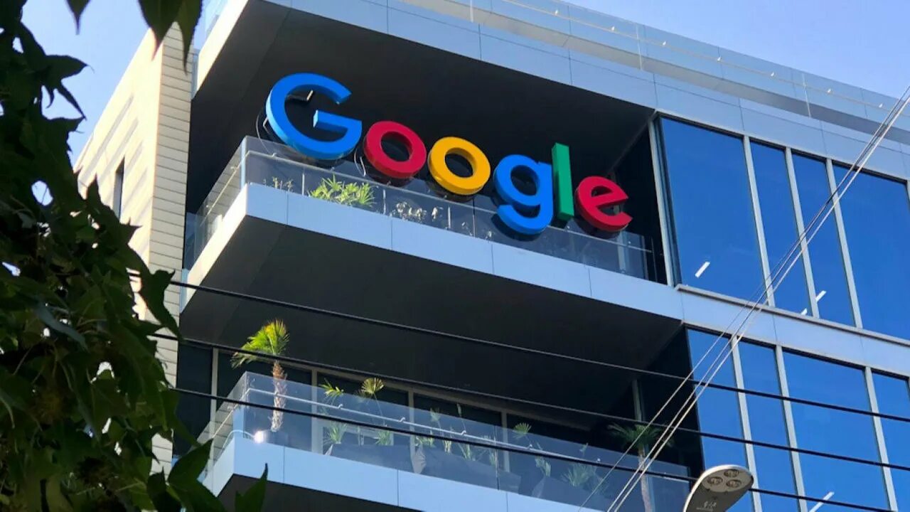 На какую сумму оштрафовали гугл. Компания гугл. google фото. материнская компания гугла. google и meta.