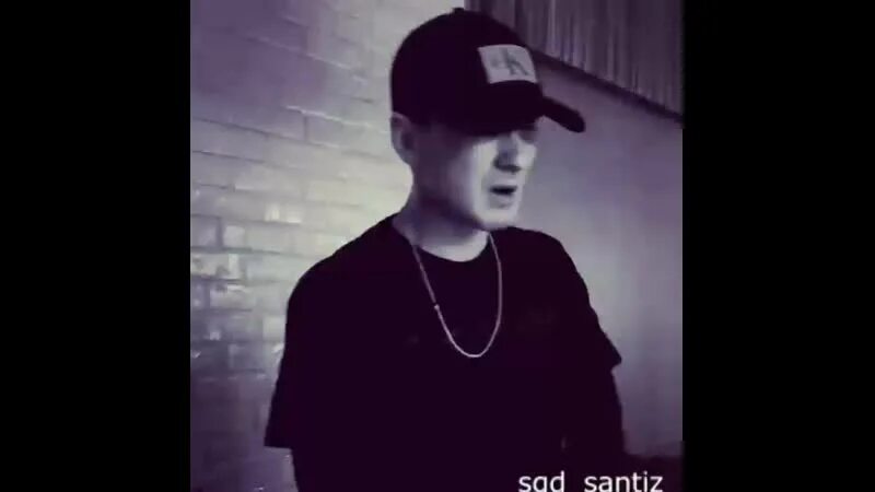 Santiz no pasaran 2. Santiz певец. сантиз кепка. сантиз обои.