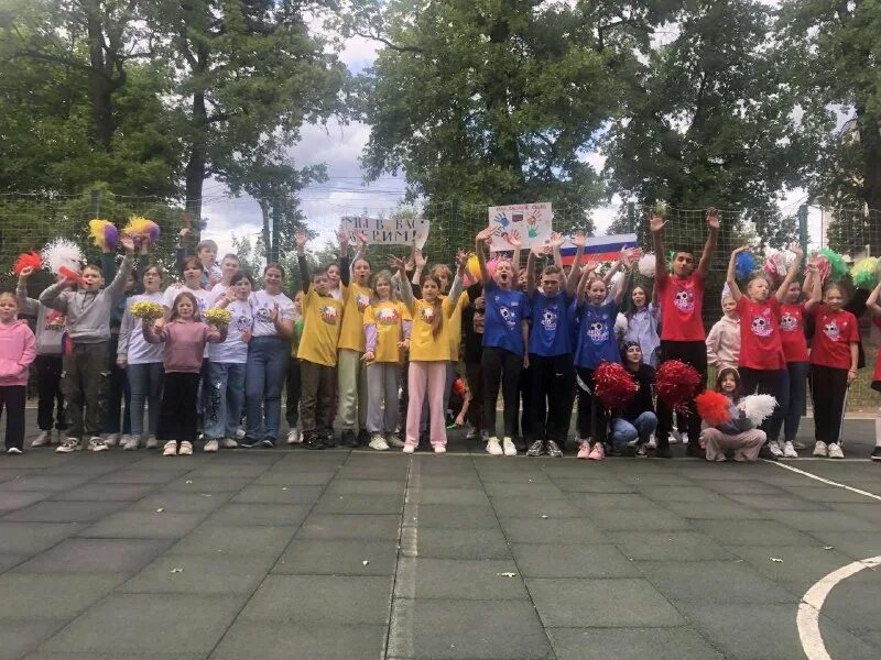 эмблема лидер. эмблема лидеры в детский сад. школьная форма на карла маркса самара. мбу до цдод лидер г о самара. мбу до цдод лидер г о самара.