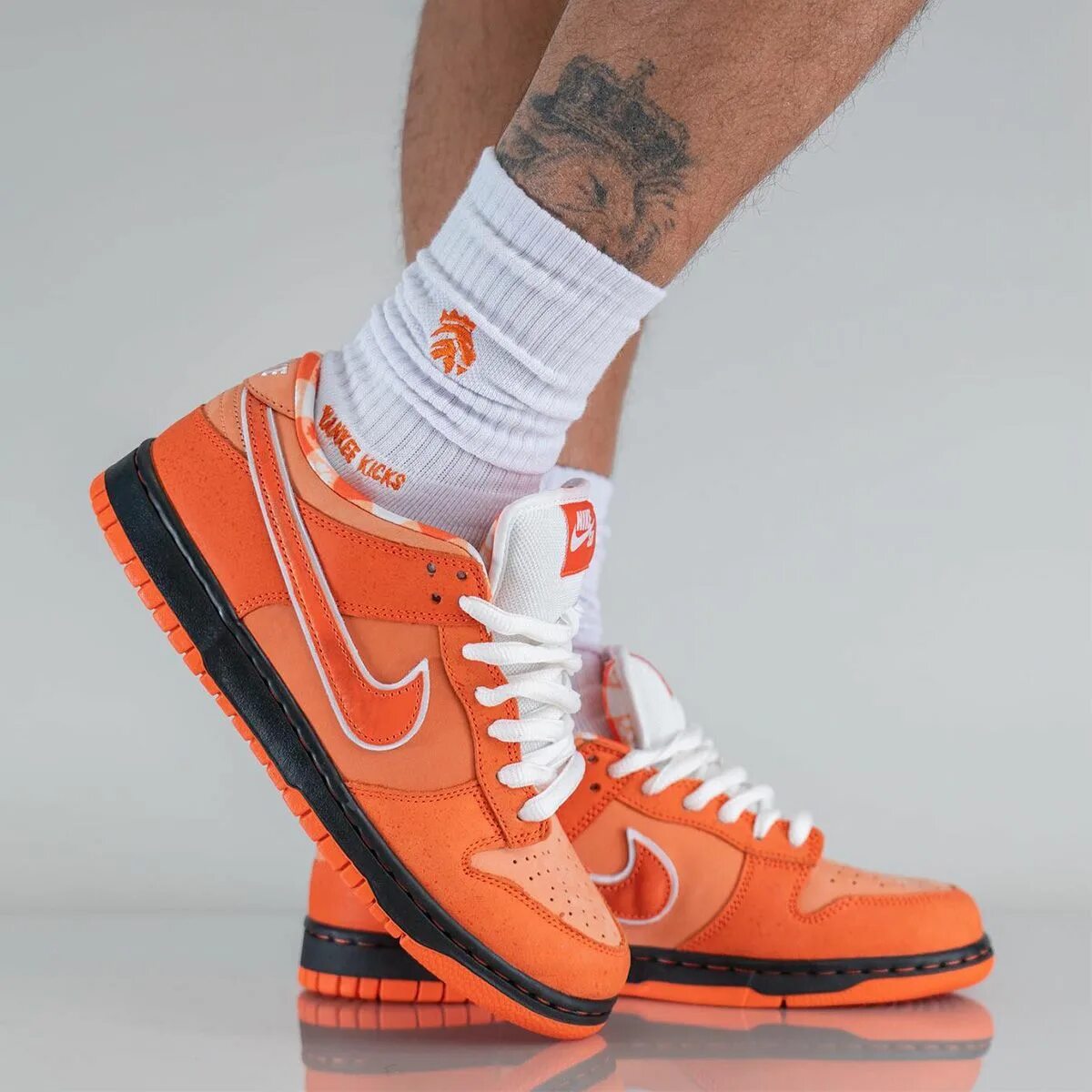 Найк лобстер. Nike SB Dunk Orange Lobster. Найк данк лобстер. Nike Dunk Orange Lobster. Nike SB Dunk Low Orange Lobster.