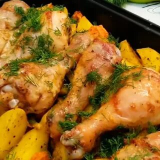 Как вкусно запечь куриную голень в духовке