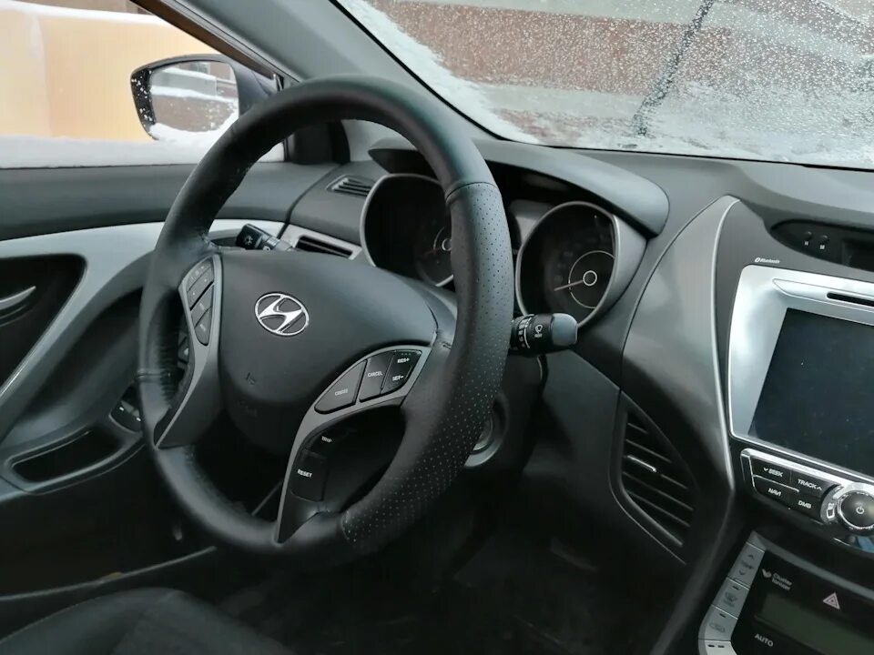 Тюнинг аванта руль. Руль элантра md. Хендай аванте руль. Руль хендай элантра 2015. Руль элантра мд.