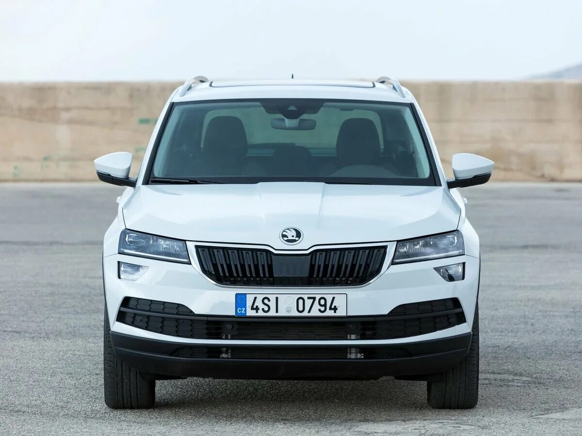 Купить новый шкода карок. Skoda Karoq. Skoda Karoq 2018. Skoda Karoq 2017. Skoda Karoq Active.