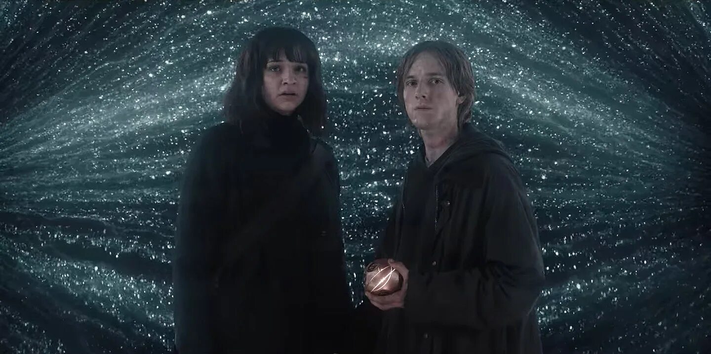 Тьма нетфликс. Тьма сериал йонас и марта. тьма йонас адам. михаэль канвальд тьма. сериал тьма ева.