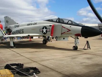 F 4 s