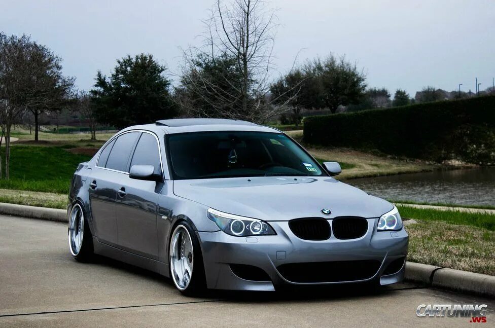 Обвес е60. BMW 5 e60. БМВ 5 е60. БМВ е60 Tuning. BMW e60 530i.