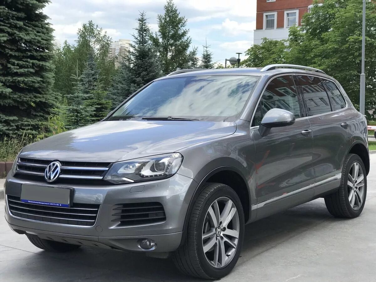 Туарег какого поколения. Туарег 2. VW Touareg 2. Фольксваген Туарег в6. Фольксваген Туарег 200.