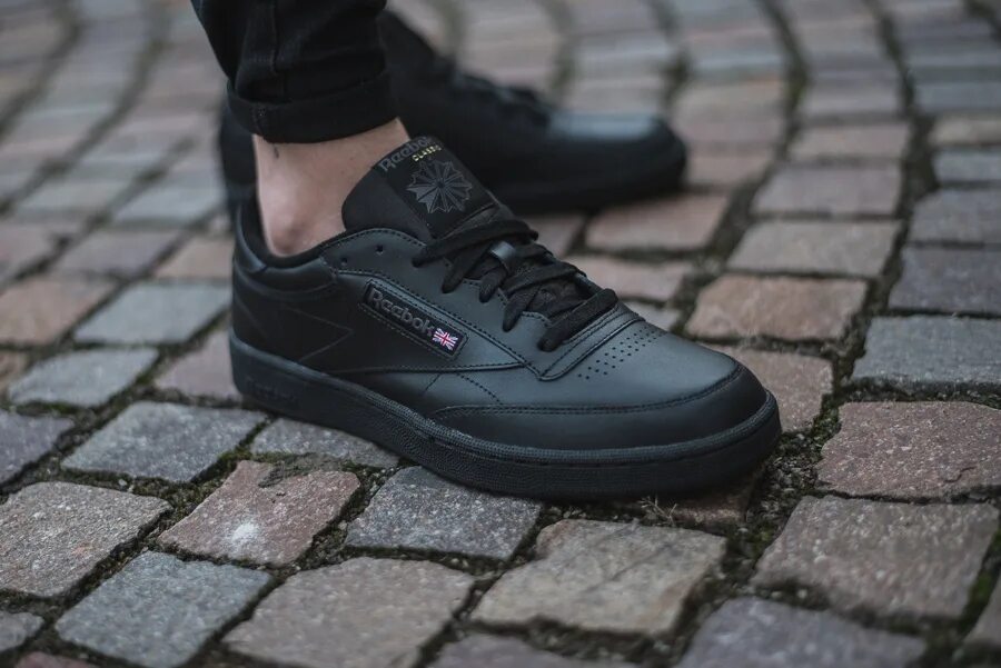 Кроссовки reebok 85. Reebok Club c 85 Black. Reebok Classic Club c 85 Black. Reebok Classic Club c85 черные. Кроссовки Reebok Club c 85 черные.