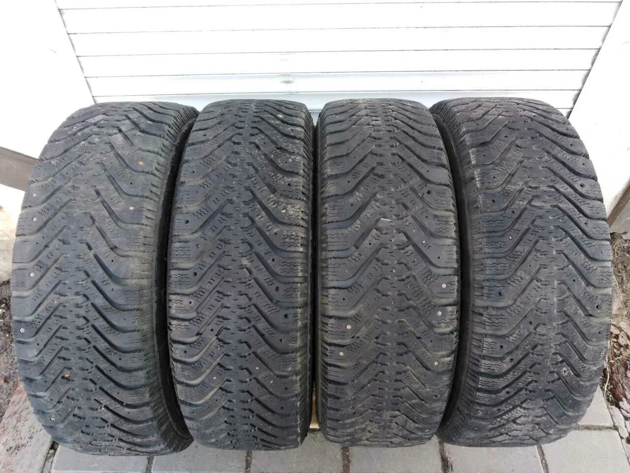 Купить резина бу 195 65 r15. Goodyear Ultra Grip 500 r15. Ультра грип 195 65 15. Goodyear ULTRAGRIP 500 175/70 r13. Резину 500 65 15.