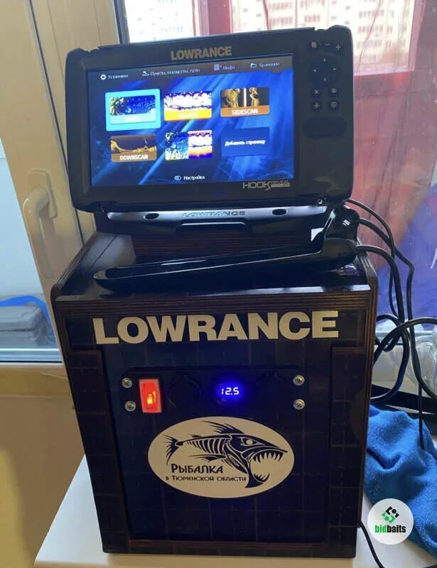 Lowrance hook 9 tripleshot купить. Hook Reveal 9 TRIPLESHOT. Эхолот Lowrance Hook Reveal 9 TRIPLESHOT Row. Lowrance Hook Reveal 9 TRIPLESHOT комплектация. Lowrance Hook Reveal 7 TRIPLESHOT.