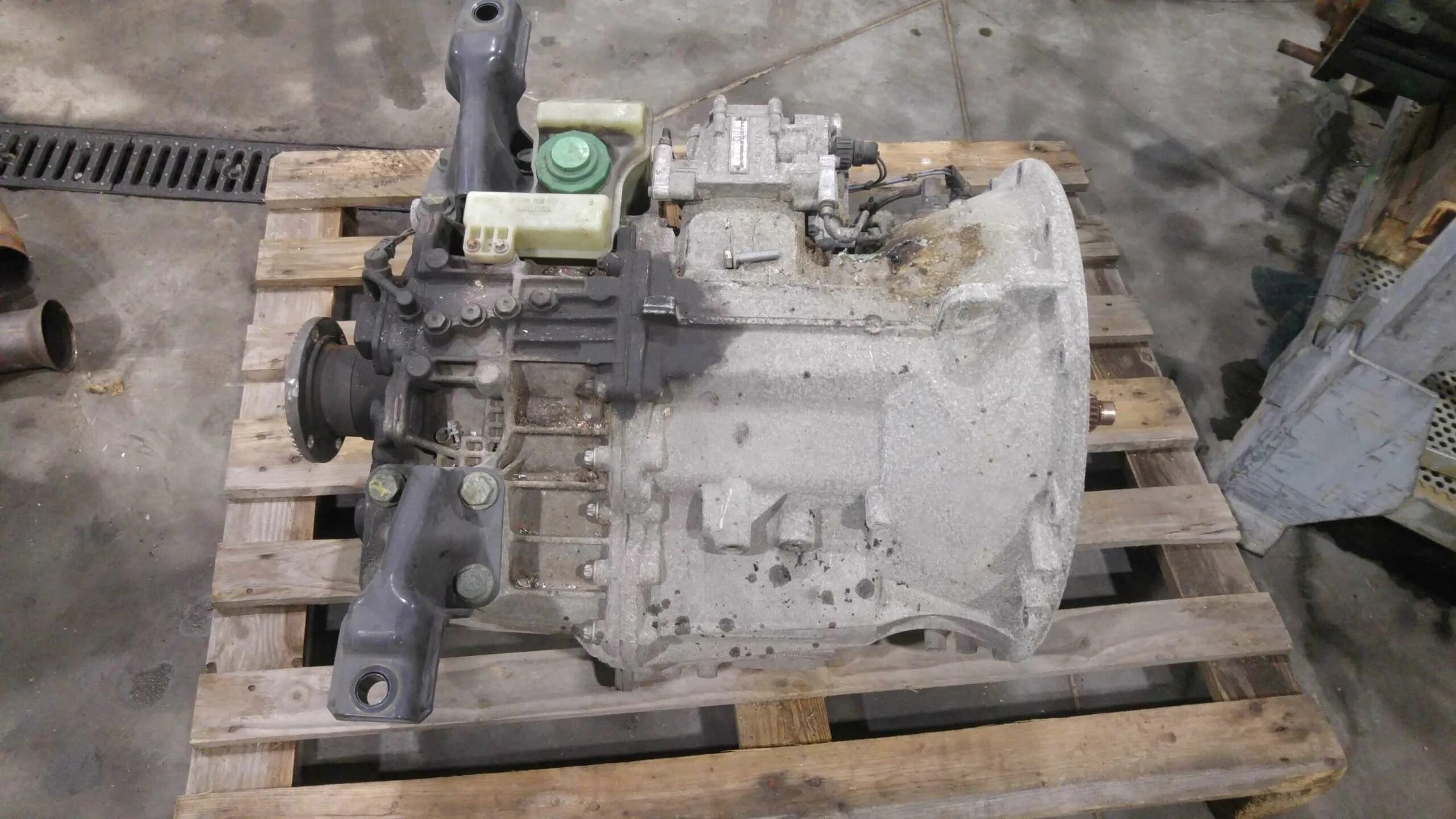 Коробка атего. Кпп mercedes atego g148. коробка передач atego 1322. коробка g56-6 atego. коробка передач мерседес атего 815.