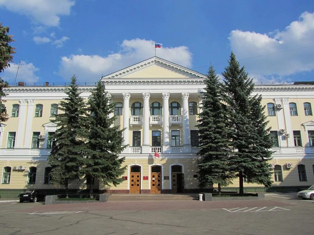 Дума брянск. Брянская областная Дума. Брянская областная Дума здание. Заседание Брянской областной Думы. Структура Брянской областной Думы.