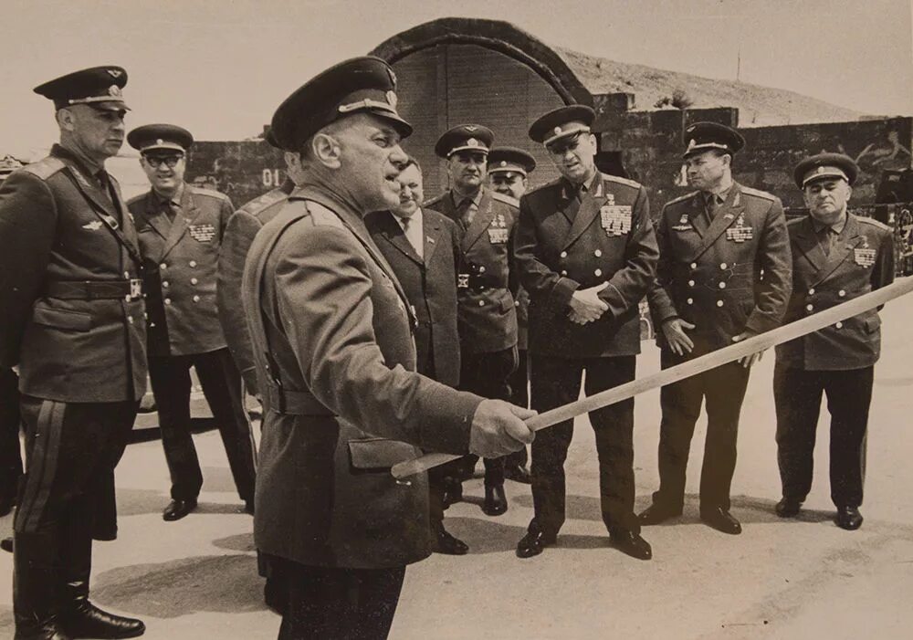 Значок "Войска ПВО страны": описание, особенности, фото