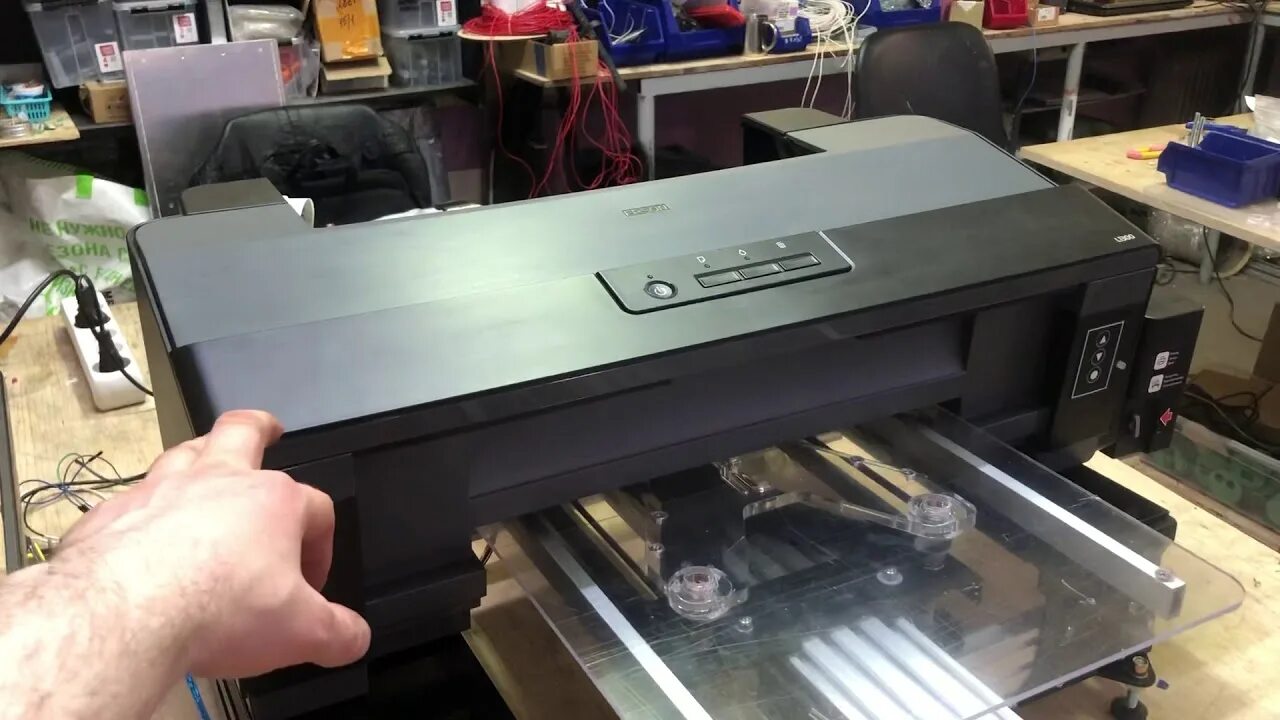 Принтер планшетной печати. УФ принтер Epson l1800. Планшетный принтер из Epson l110. УФ принтер Epson 1410. Планшетный принтер Epson r200.