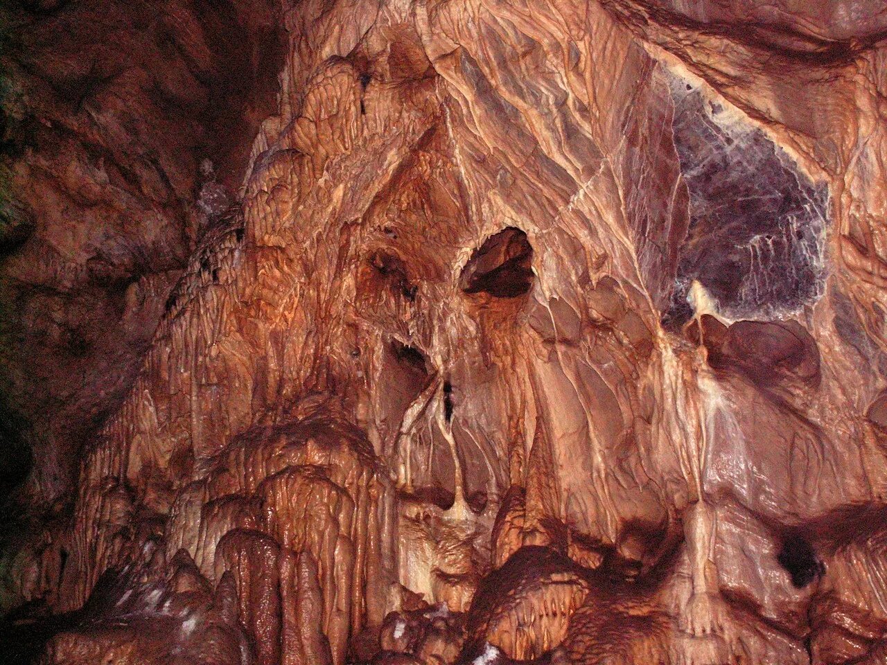 сак актун мексика. пещера духов. духи cavern. река. лагонаки азишская пещера.