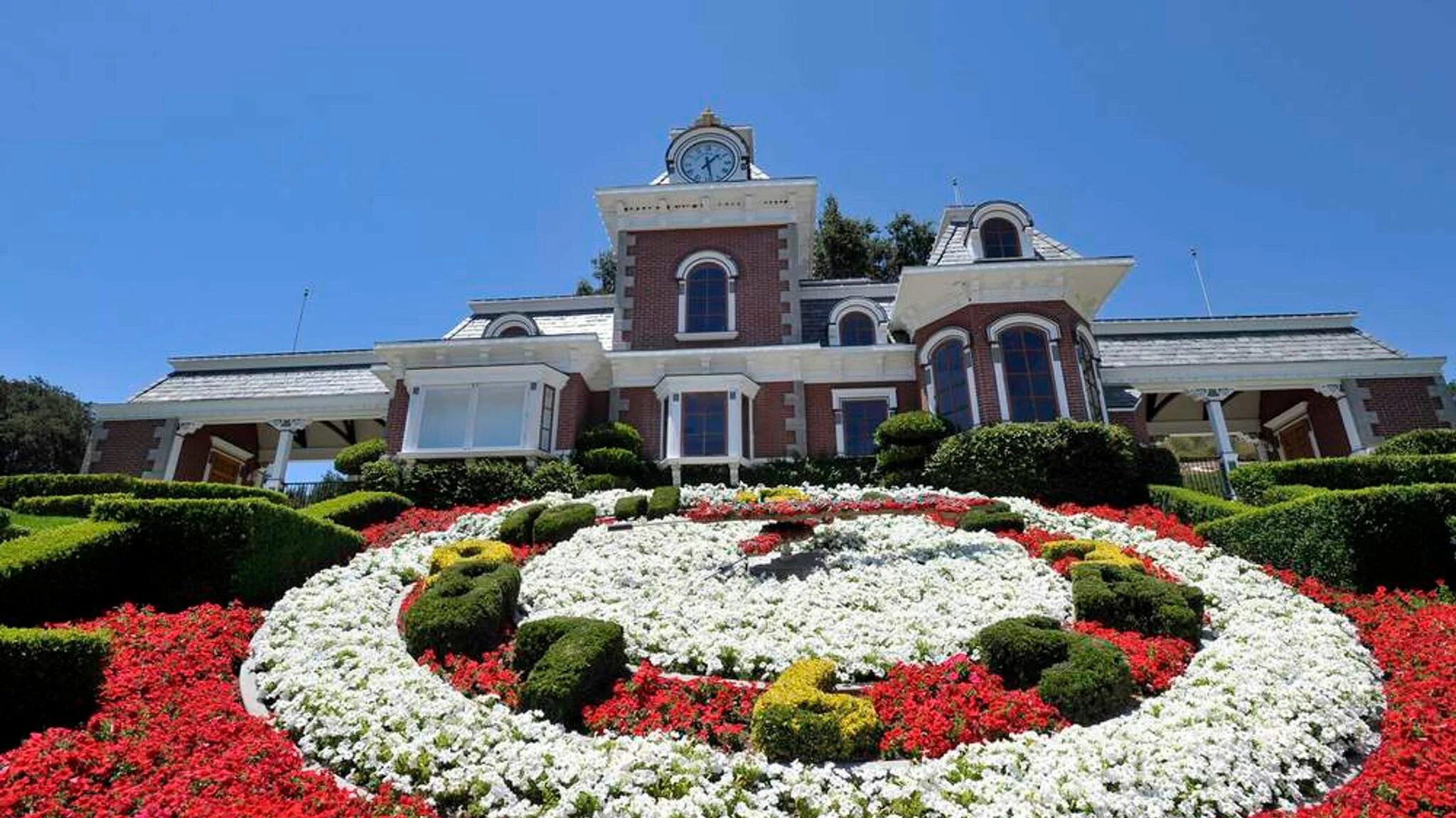 Неверленд. Поместье майкла джексона neverland. Ранчо неверленд майкла джексона. Неверлэнд поместье майкла джексона. Ранчо неверленд майкла джексона 2020.