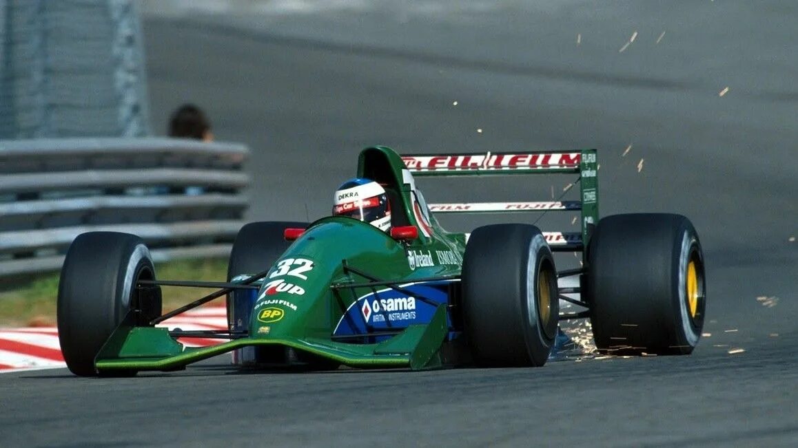 Техники формулы 1. Jordan 191 Михаэль Шумахер. Михаэль Шумахер 1991. Jordan f1 1991. Формула 1 Михаэль Шумахер.