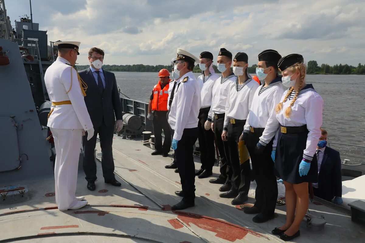 Нижний морской. Солнечная регата спбгмту. Корабль великий устюг каспийская флотилия. Курсанты морского училища. Нижний морской.