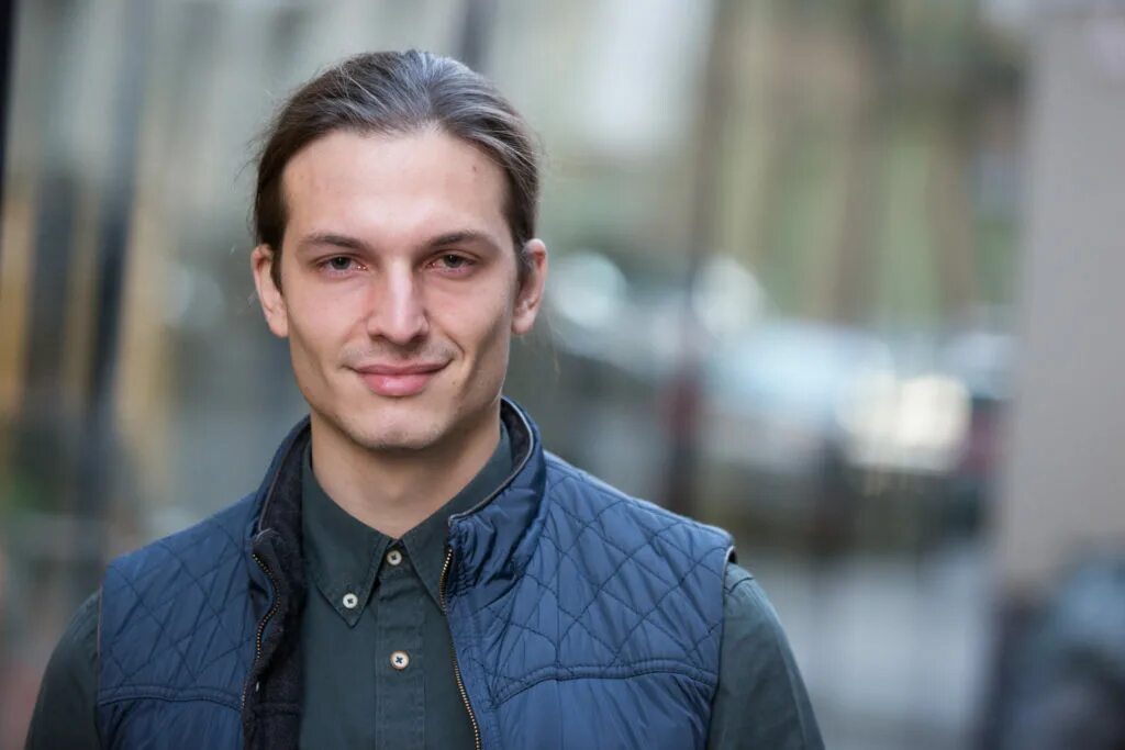 Гашпар орбан сын. Гашпар орбан. Гашпар орбан с семьей. Орбан в молодости. Гашпар орбан.