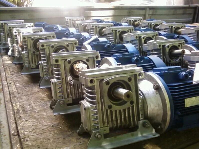 Gr63x25 we мотор-редуктор. Мотор редуктор 80. Мотор-редуктор 4мц2с-100. Мотор-редуктор мч-80. Мотор-редуктор ig32071.