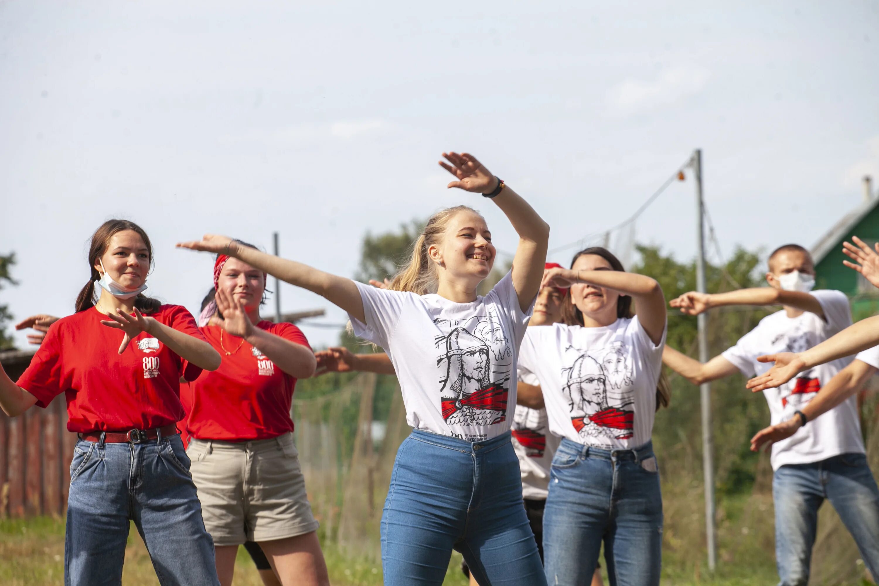 Молодежный лагерь Самолва. Молодежь в лагере. Инструктор молодежного лагеря. Открытие Спартакиады в детском лагере. Центр лагерей молодежный