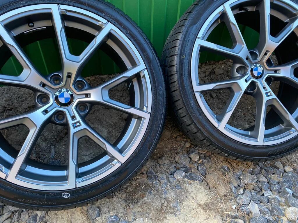 1 bm. 8 5 j 19. 235/40 r19 8. 8 5 j 19. 245 45 19 j9.