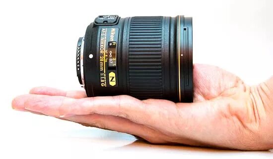 28 мм 1 8. Объектив Nikon 28mm f/1.8g af-s Nikkor. Nikon 28 1.8g. Nikon 28mm f/1.8g af-s Nikkor цены.