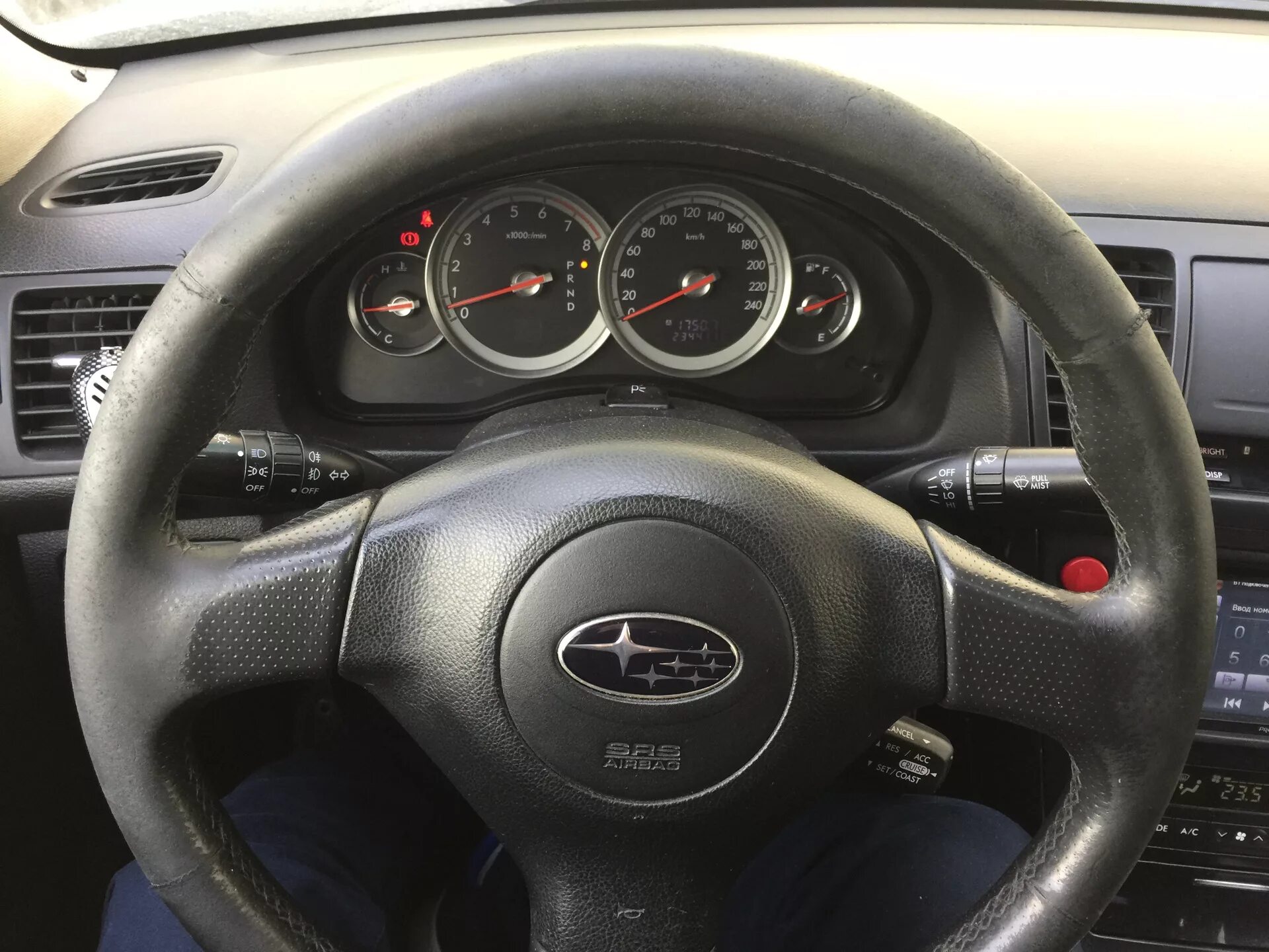 Кнопки руля - Subaru Legacy (BM/BR), 2,5 л, 2011 года автозвук DRIVE2