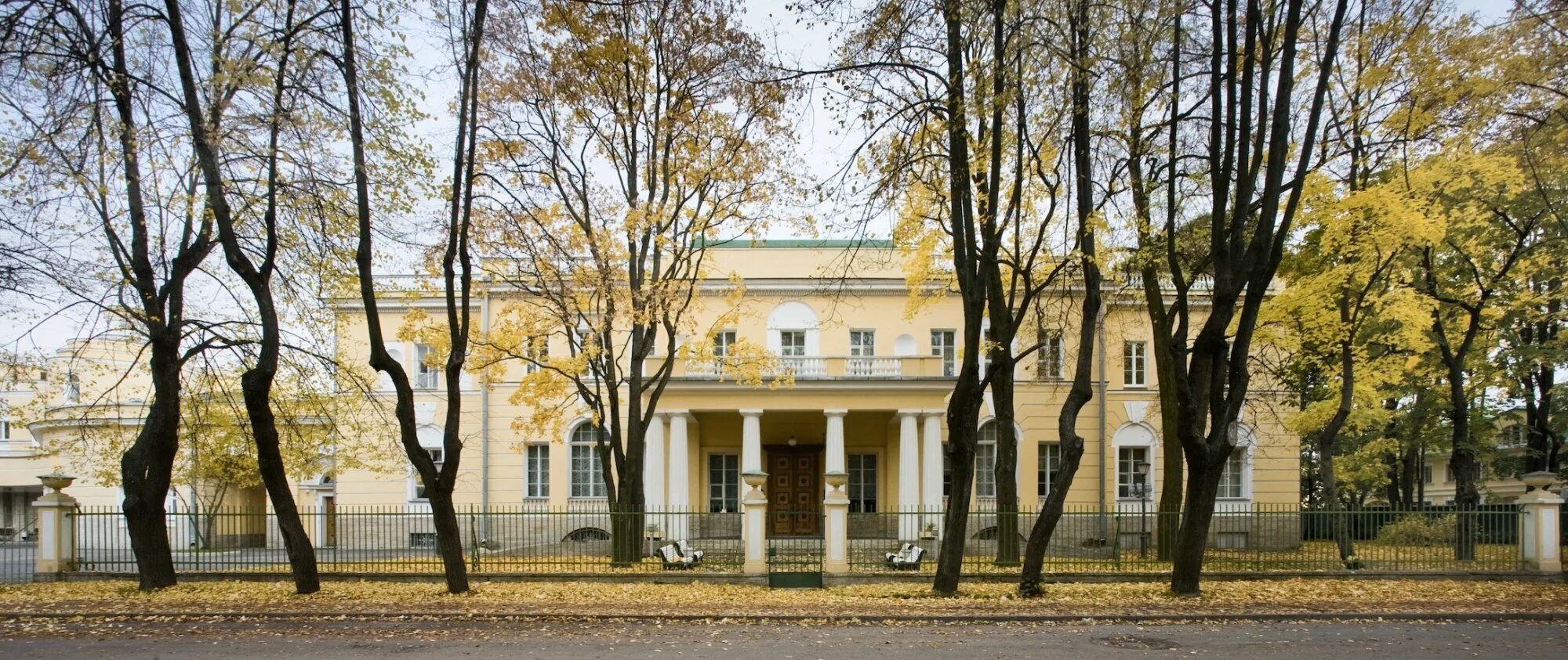 Дворец Кочубея в Пушкине. Гостиница Кочубей Пушкин. Царское село центр Кочубея.