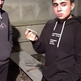 Лизер друзьями
