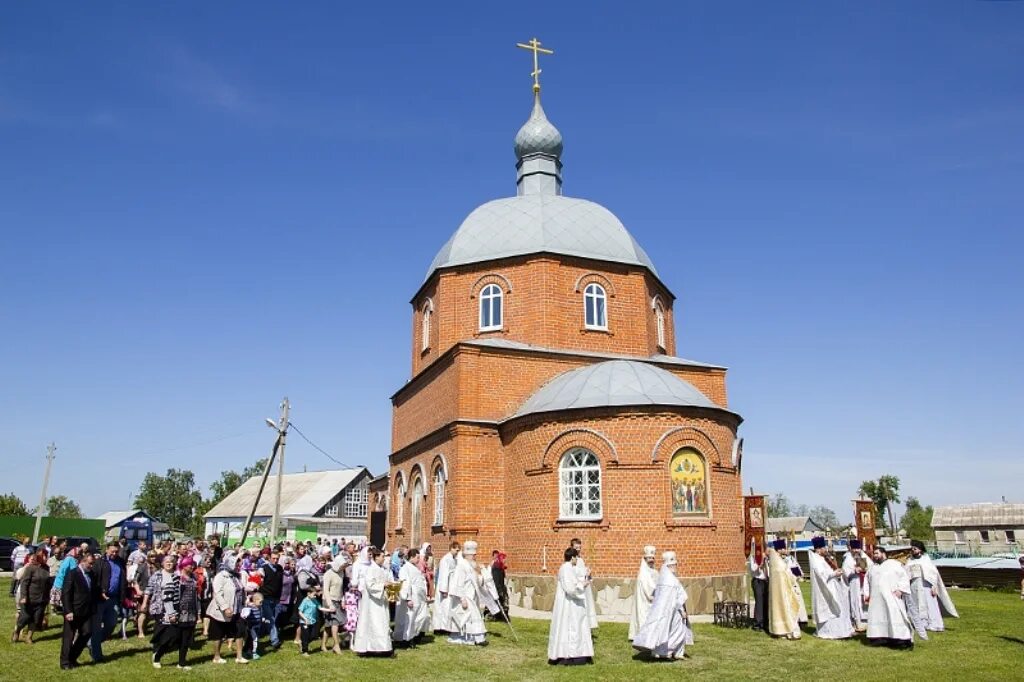 Храм Вознесения Господня в с. Битюг-Матреновка. Битюг-Матрёновка. Село Битюг Матреновка Воронежской. Битюг Матреновка Эртильского района.